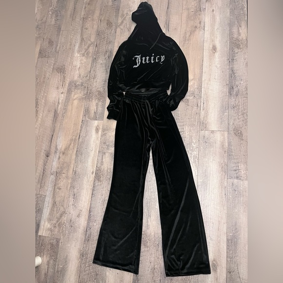 Juicy Couture Other Ensemble De Chez Aliexpress Poshmark
